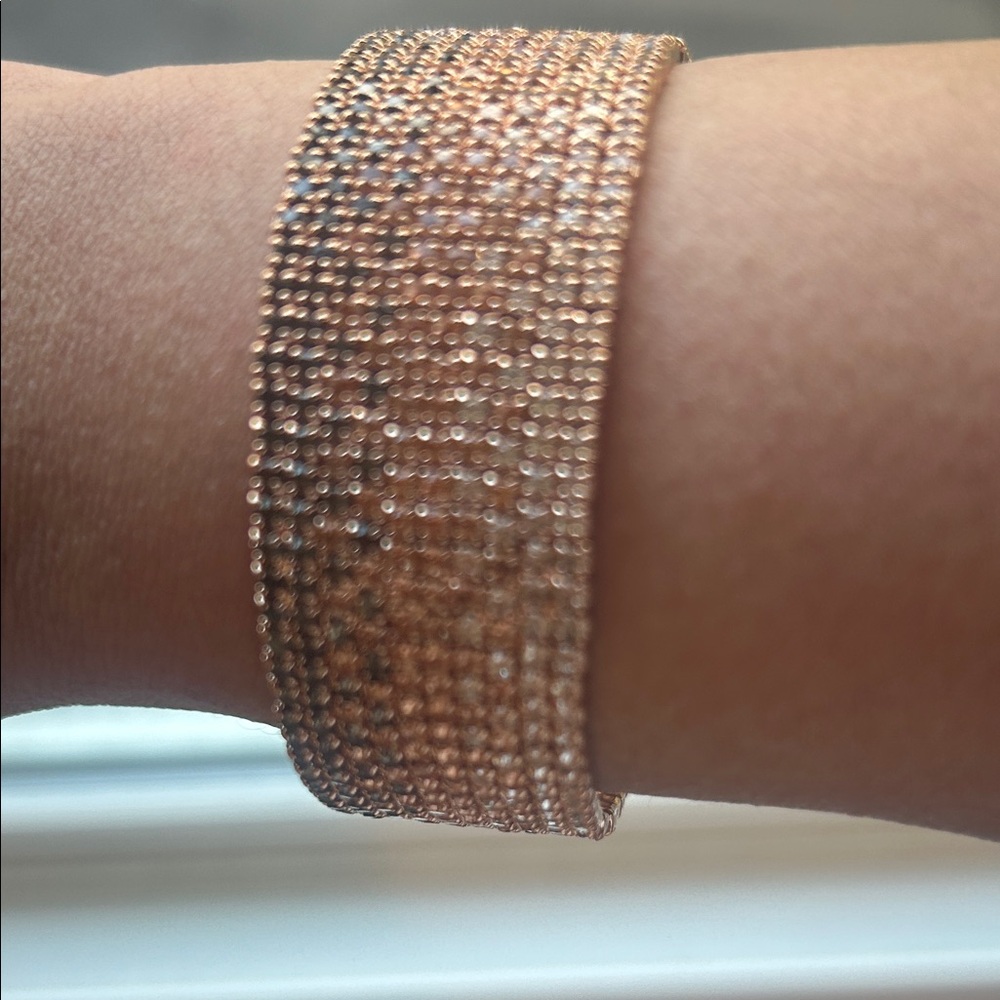 Elegant Gold Bracelet